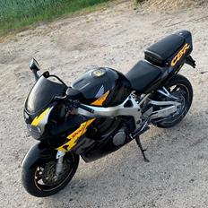 Honda Cbr 900 rr fireblade