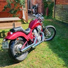 Honda vt600 Shadow (VLX)