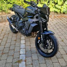 Yamaha Mt-09 Black