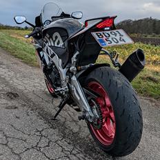 Aprilia RSV4 RF