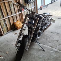 Suzuki Vs 1400