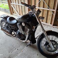 Suzuki Vs 1400