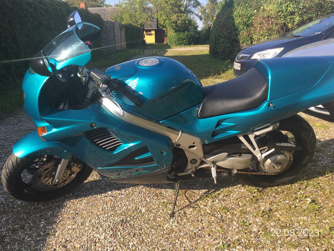 Honda VFR750 billede 2