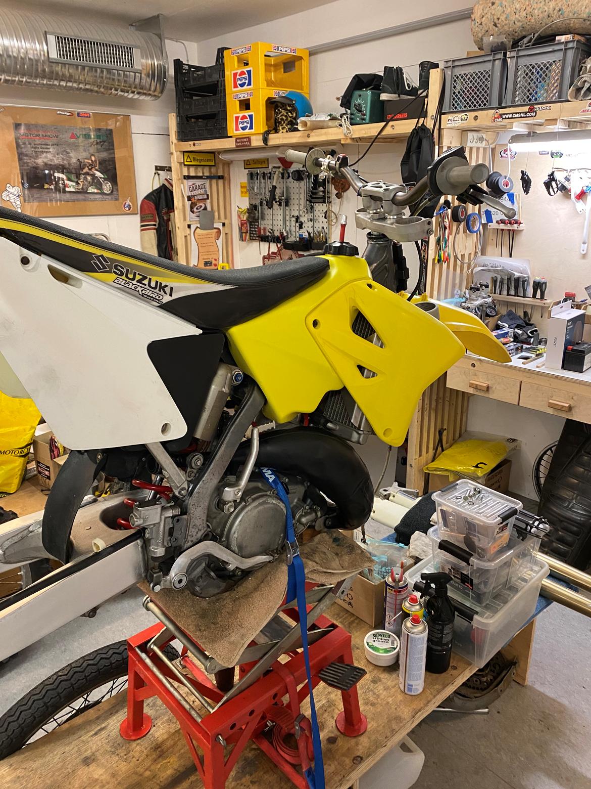 Suzuki RM125 billede 8