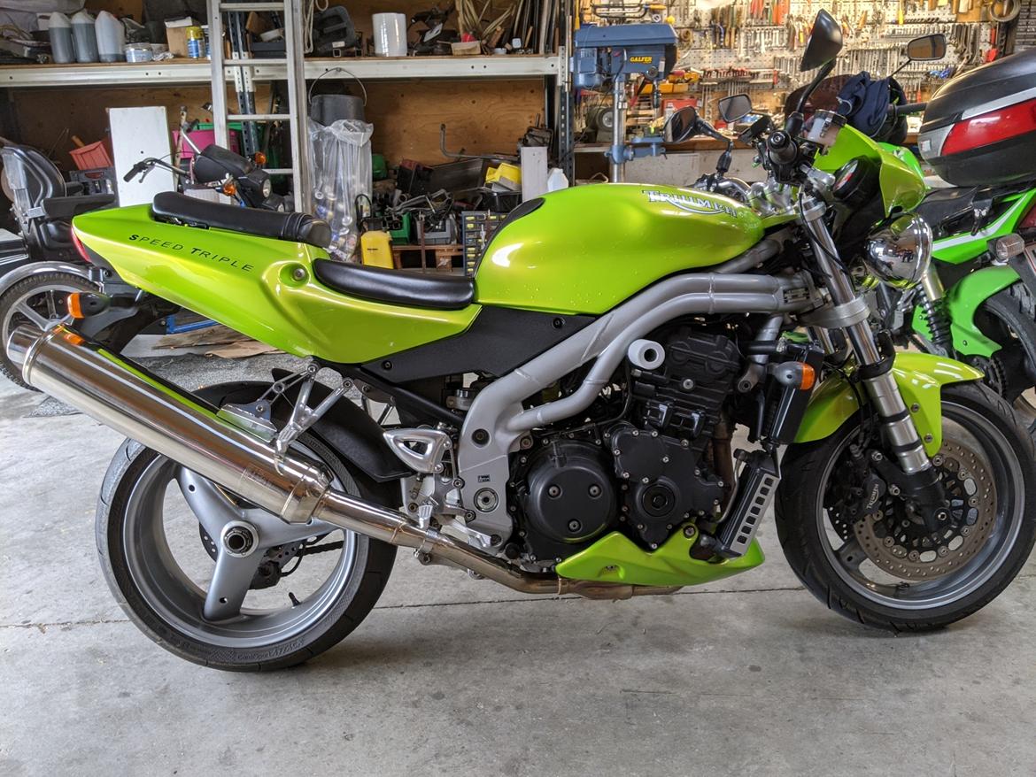 Triumph Speed Triple 955i    " Fru Grünthe " billede 18