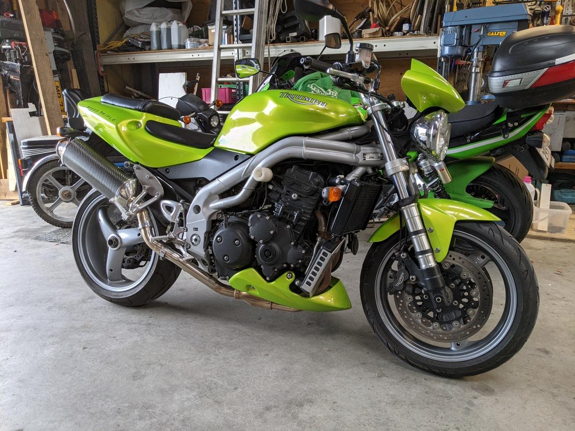 Triumph Speed Triple 955i    " Fru Grünthe " billede 17