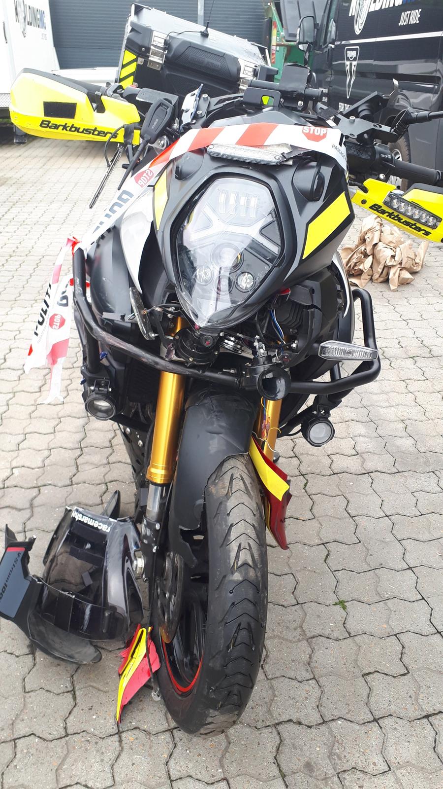 Suzuki DL1000 AL 2014 Totalt skadet. billede 13