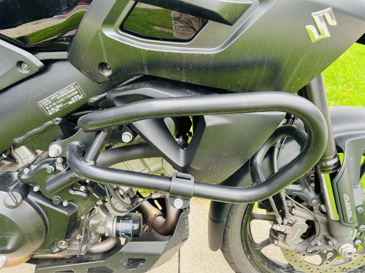 Suzuki DL1000 AL9 2020 DL 1000 Udseende fra Forhandler - Forhandler billede, Originale styrtbøjler sælges. billede 9