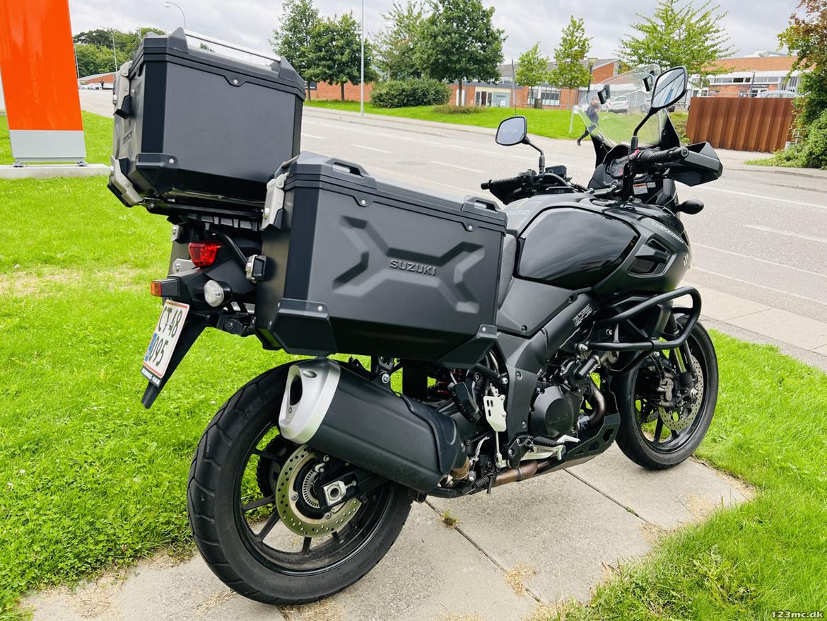 Suzuki DL1000 AL9 2020 DL 1000 Udseende fra Forhandler - Forhandler billede, Sidetasker solgt billede 3