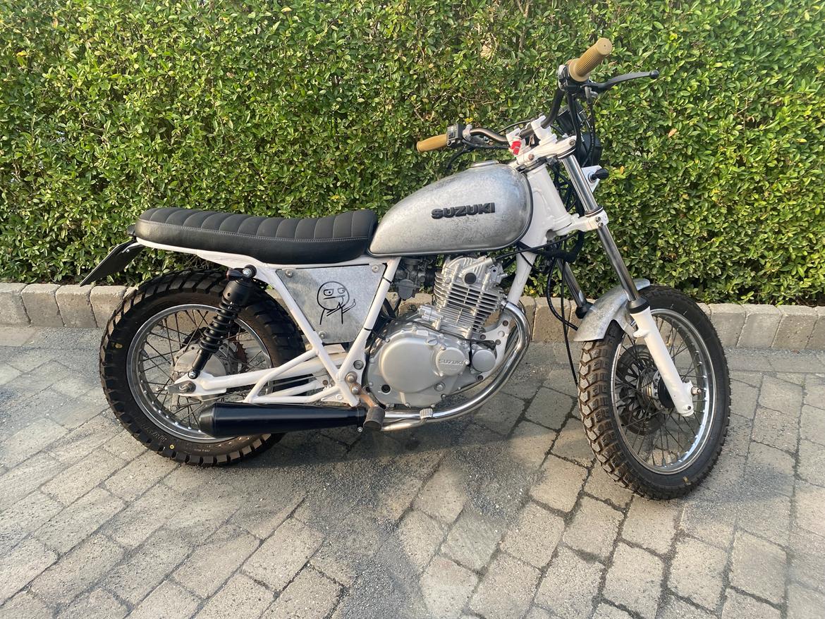 Suzuki GN250 billede 11