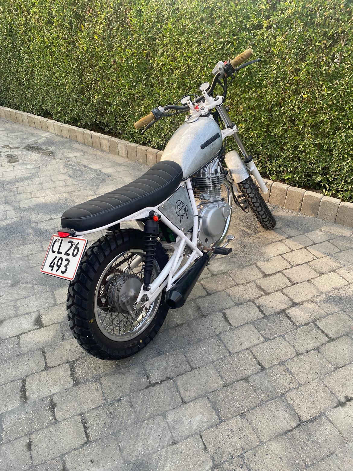 Suzuki GN250 billede 15