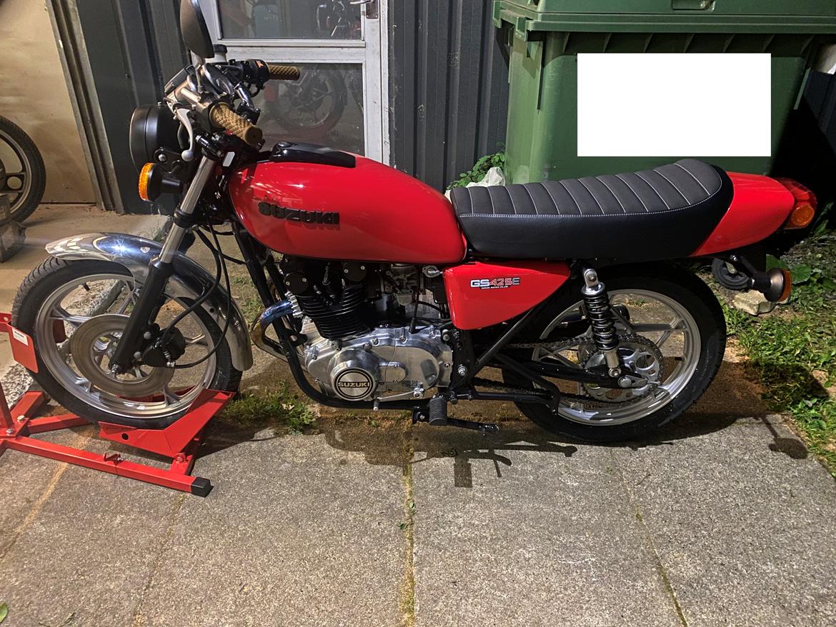 Suzuki GS425E billede 24