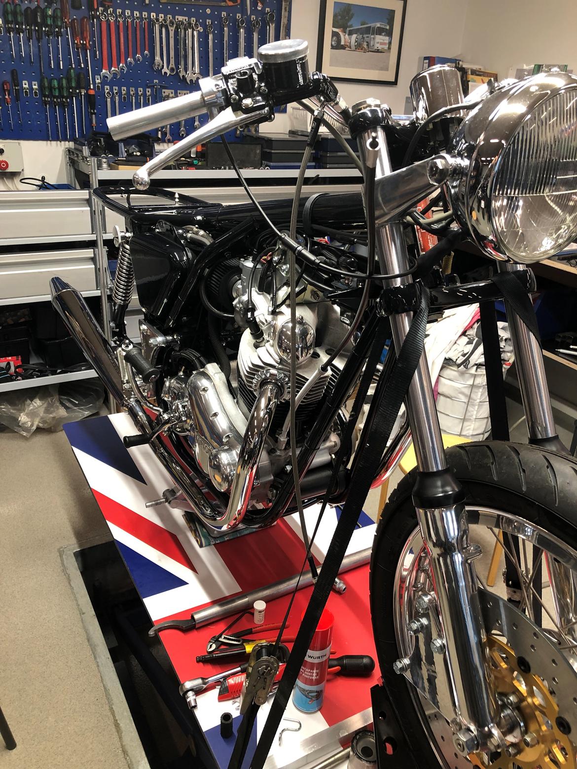 Norton Commando 850 billede 16