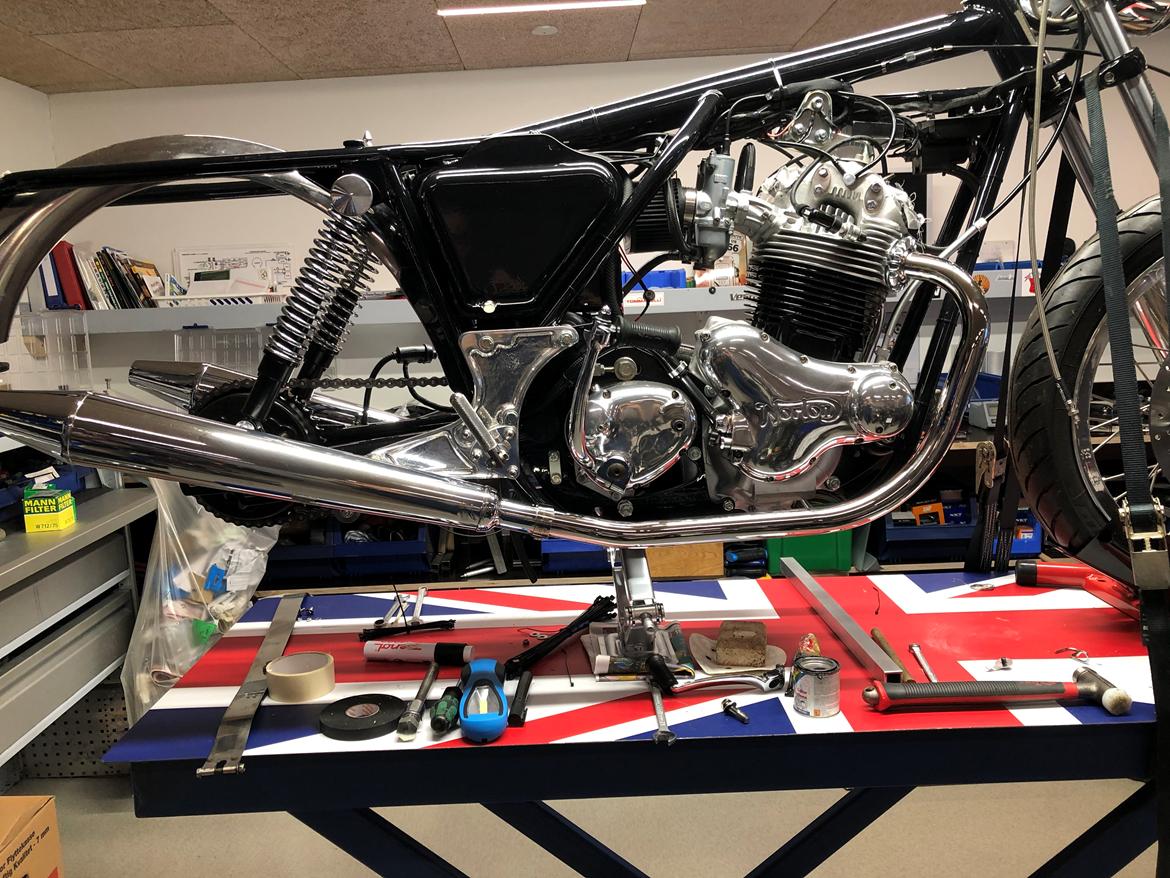 Norton Commando 850 billede 31