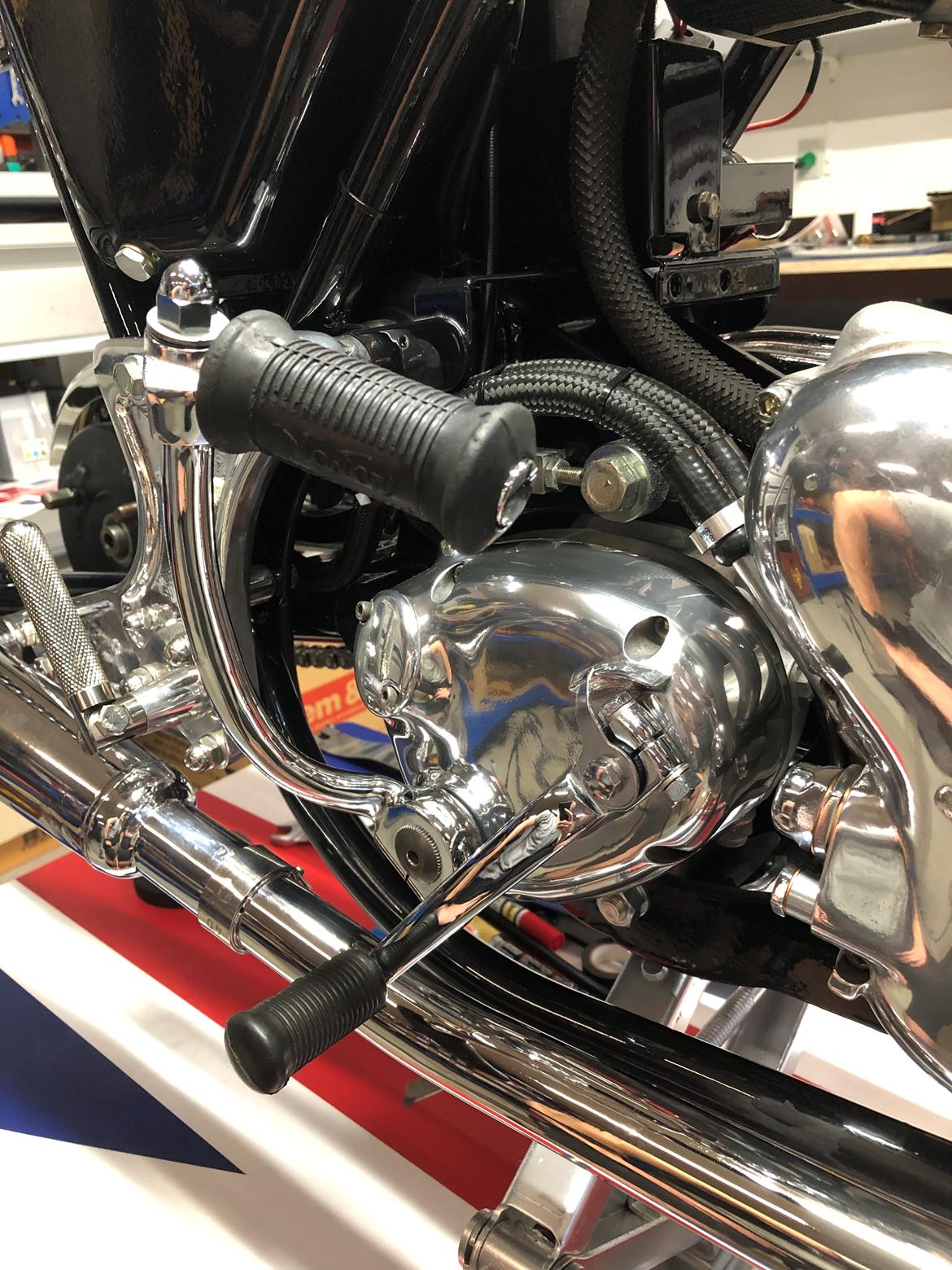 Norton Commando 850 billede 32