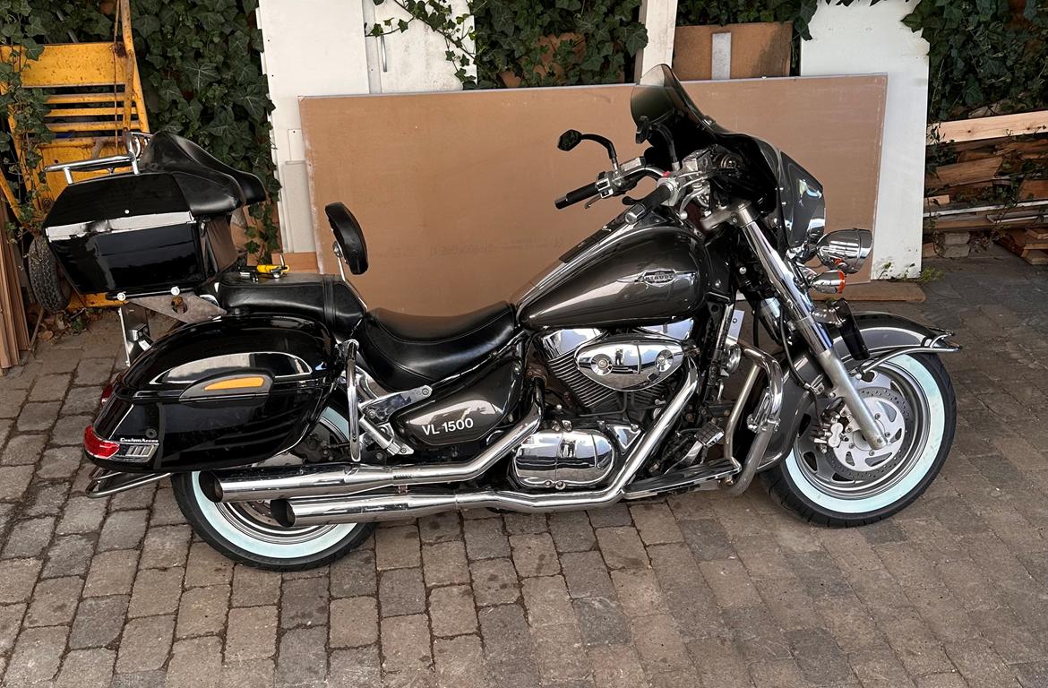 Suzuki Intruder 1500 c90 boulevard  billede 1