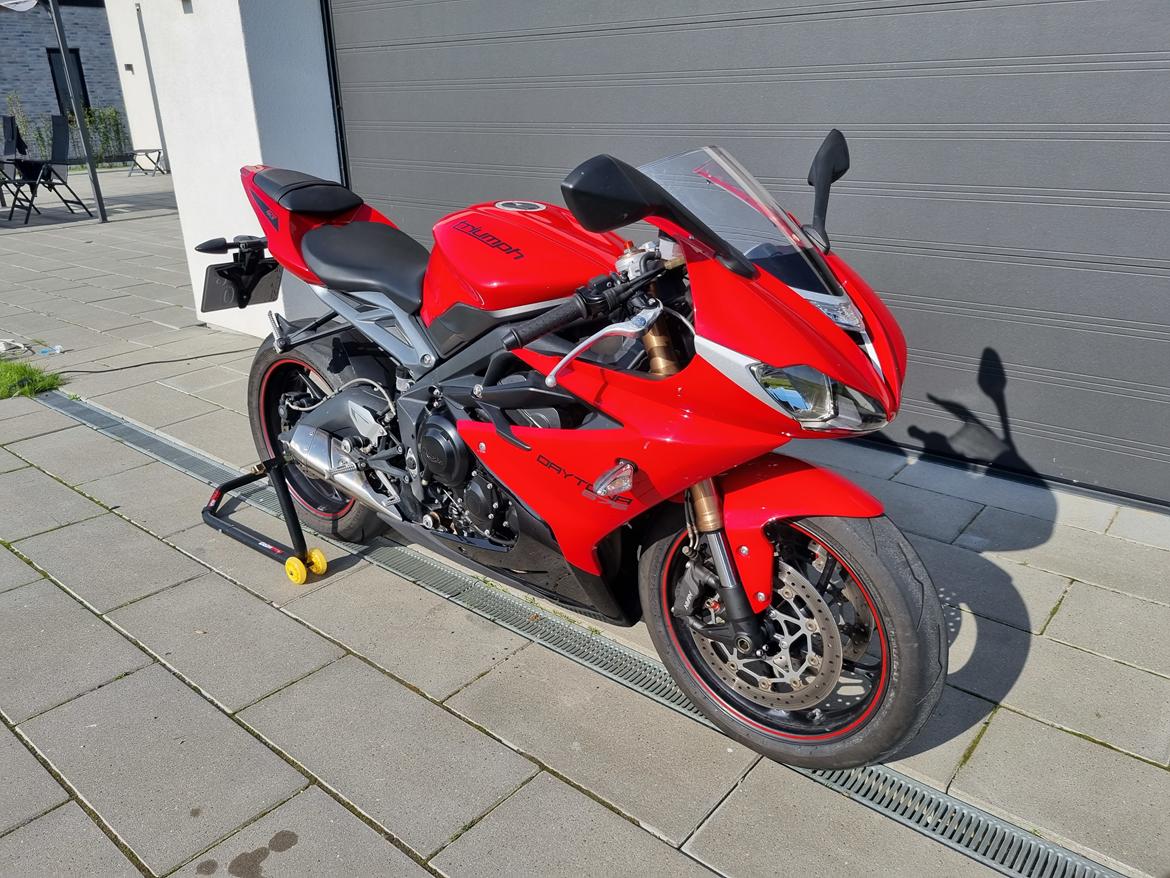 Triumph Daytona 675 H67  billede 2