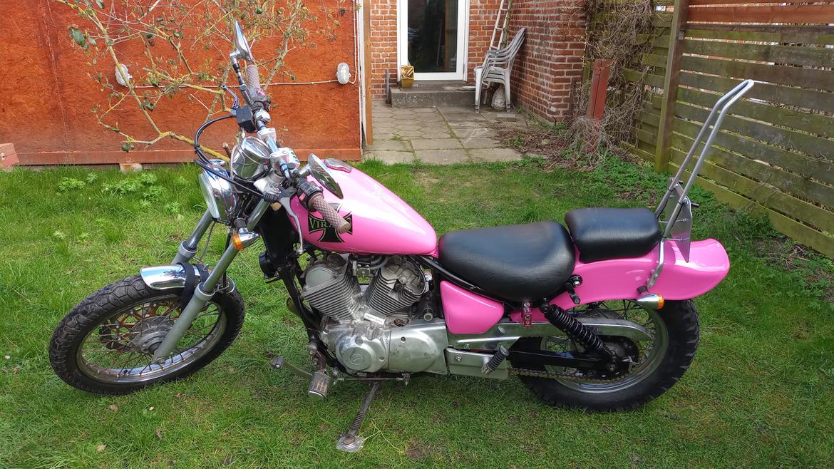 Yamaha xv250 (Pinkie) Build By Nemesis's Custom Garage billede 6