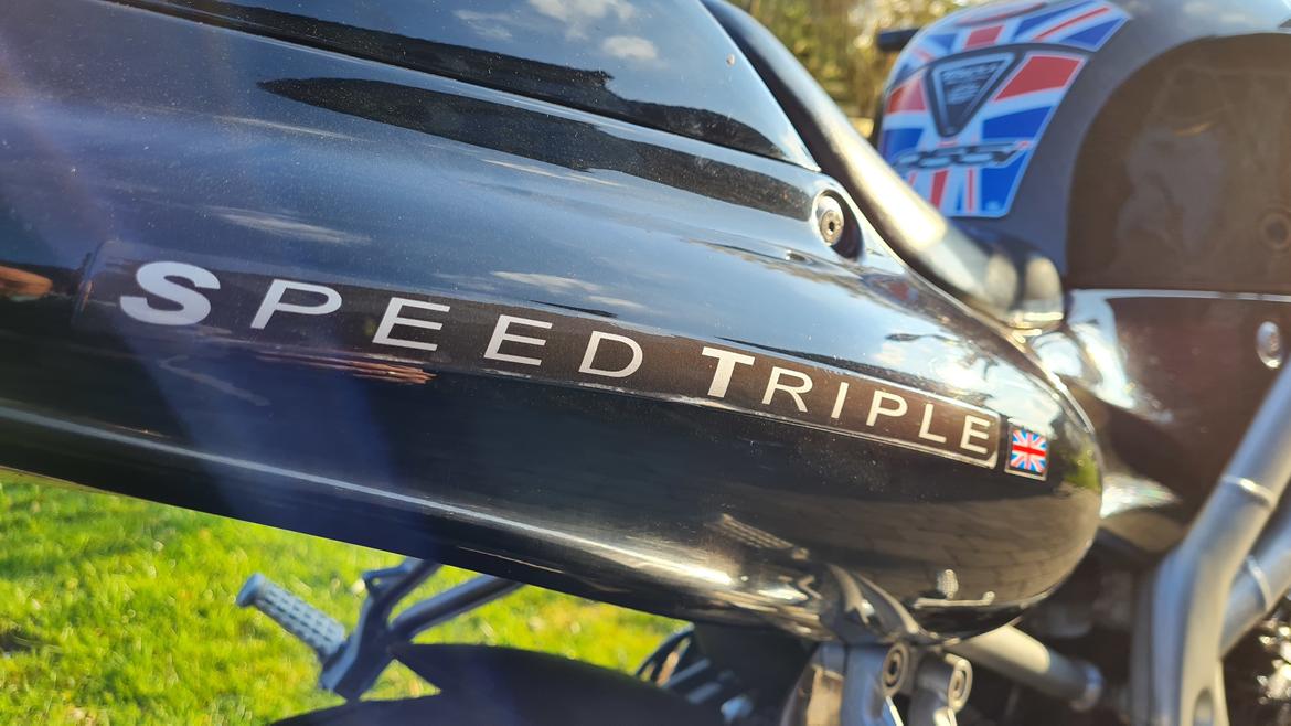 Triumph Speed Triple 955i billede 10