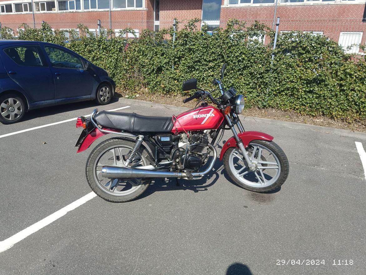 Honda CS 125 billede 6