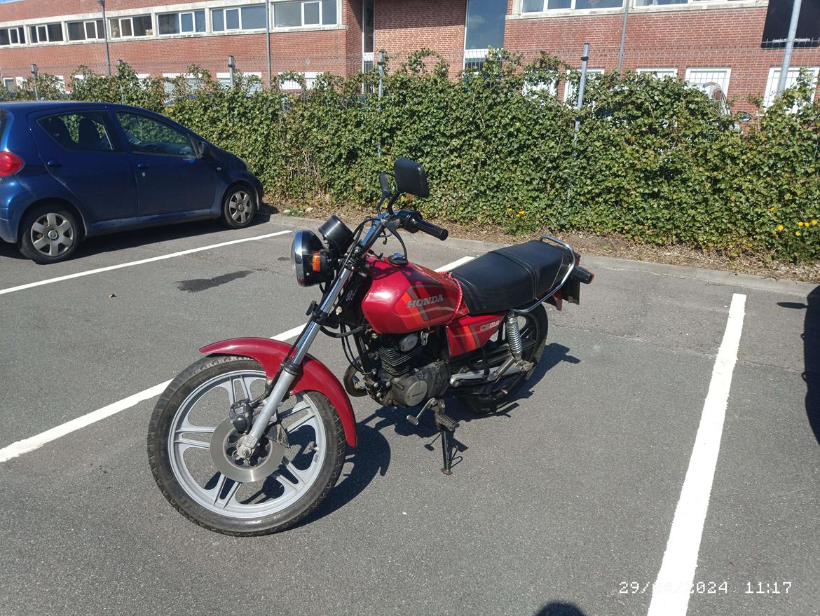 Honda CS 125 billede 7
