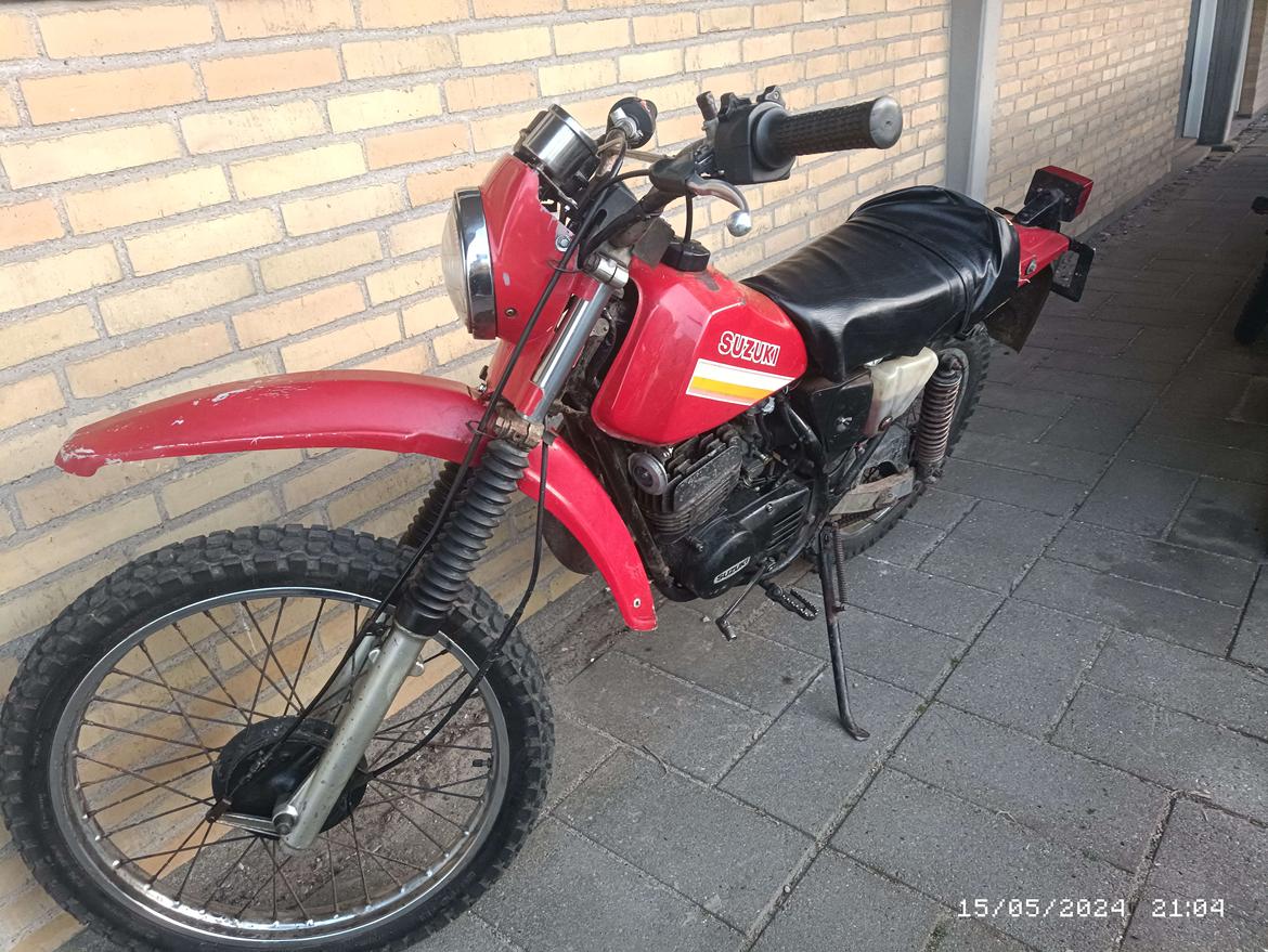 Suzuki TS185 billede 3