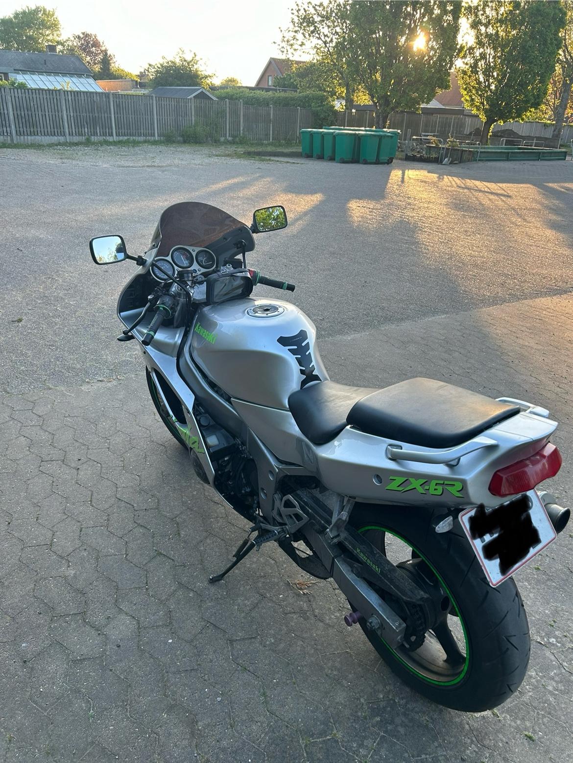 Kawasaki Zx6r billede 4