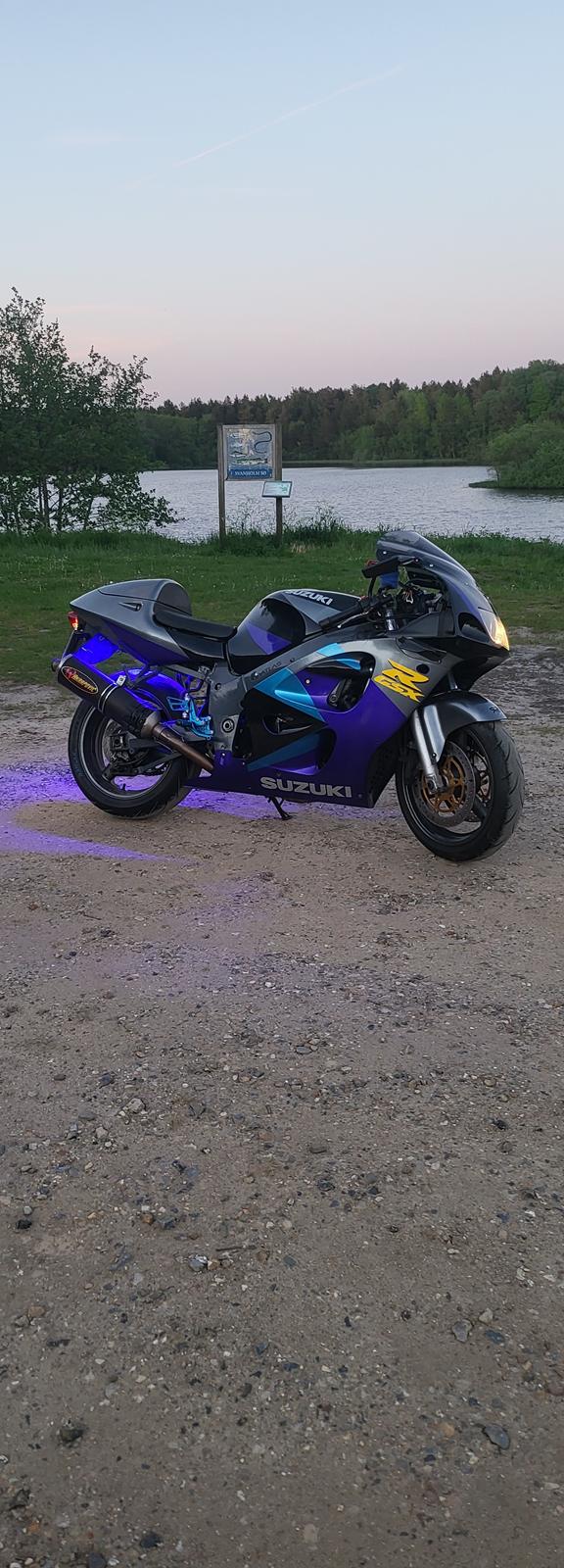 Suzuki Gsx-r 600 Srad billede 5