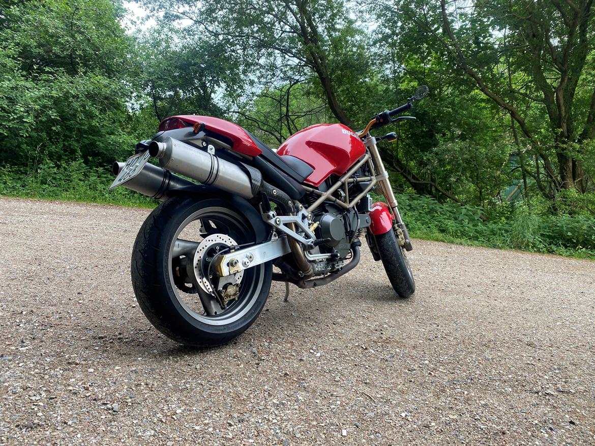 Ducati Monster 900 billede 3