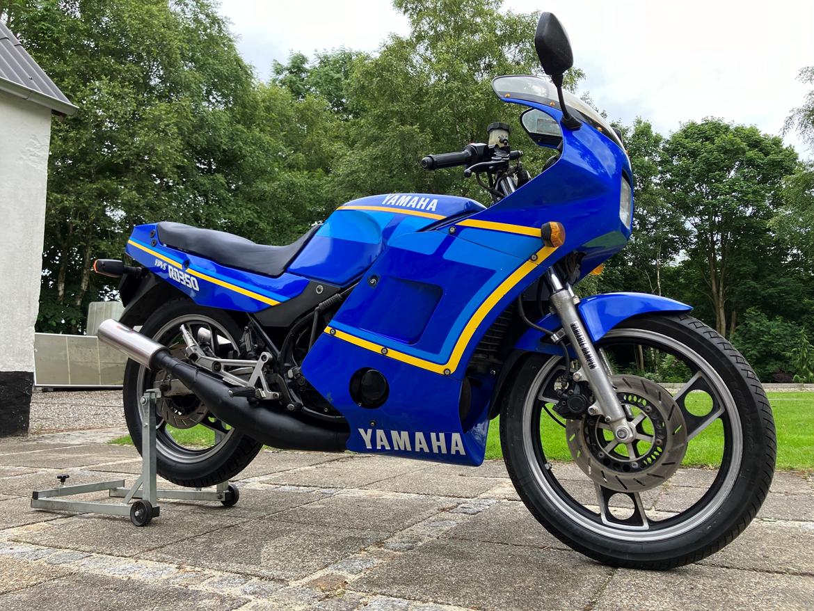 Yamaha RD 350 YPVS F2 billede 1