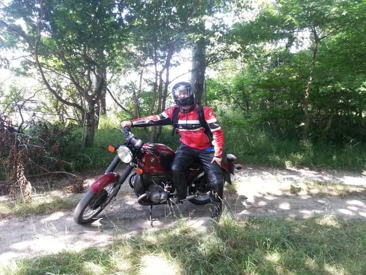 BMW R60/6 (Solgt) - Det billede må være taget omkring 2013. Der var jeg 22-23. Man kan vel godt kalde det starten på mit liv med motorcykler :-) billede 10