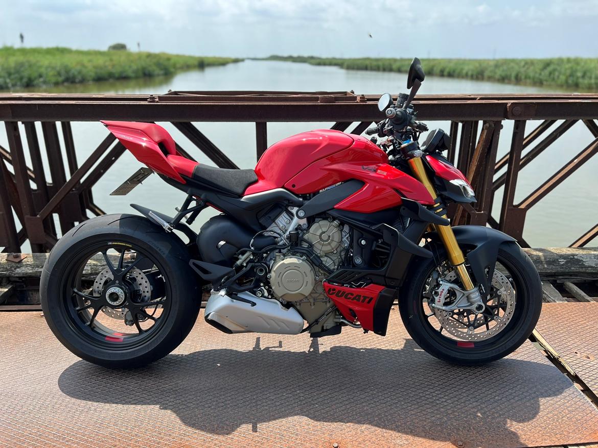 Ducati Streetfighter V4S billede 2