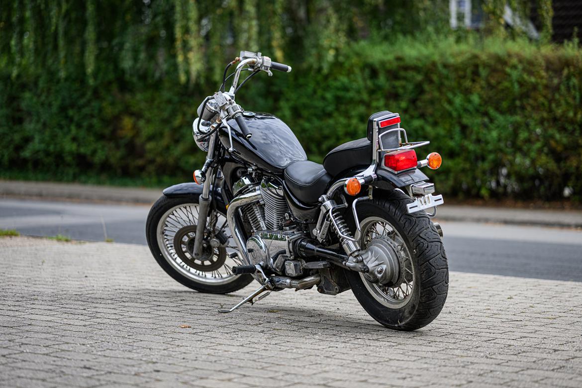 Suzuki VS 700 GLG Intruder billede 4