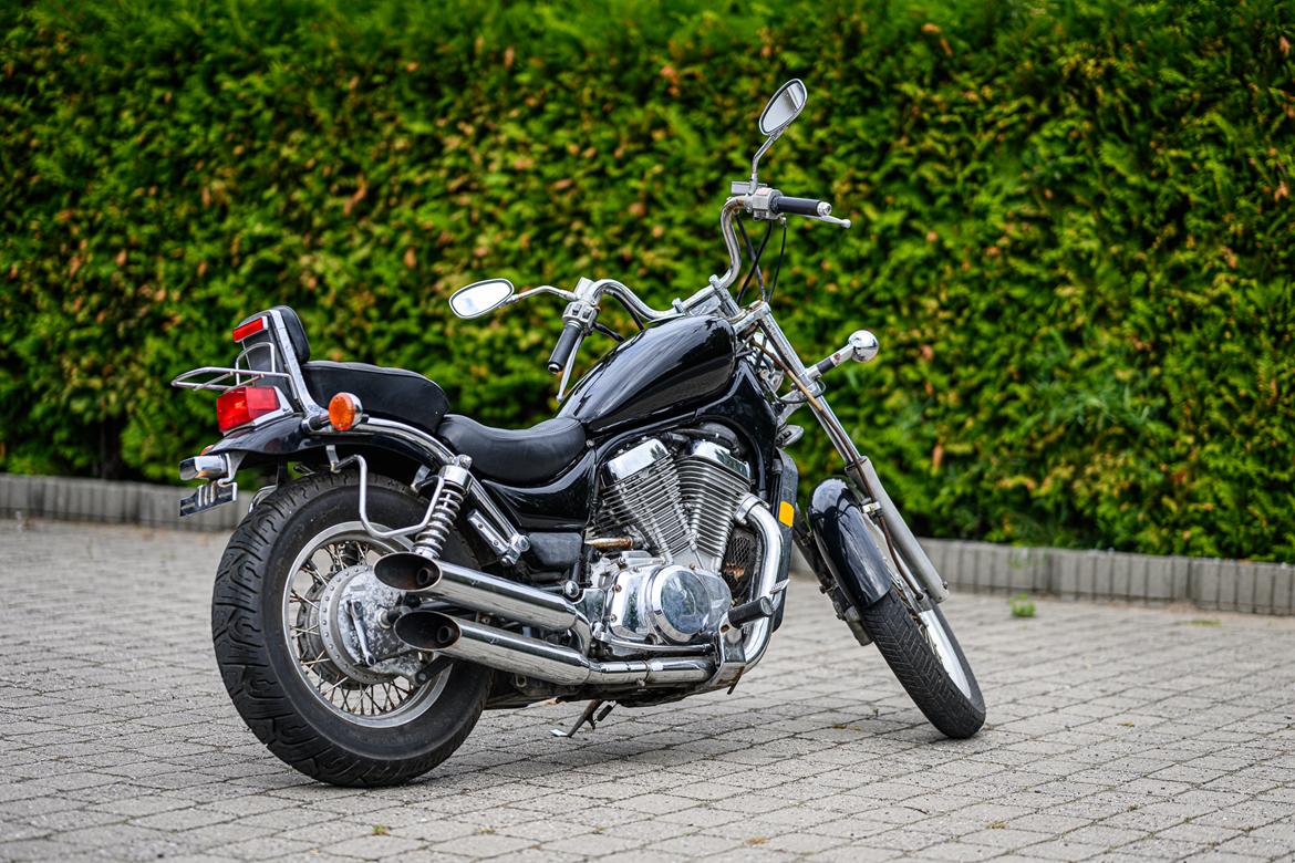 Suzuki VS 700 GLG Intruder billede 5