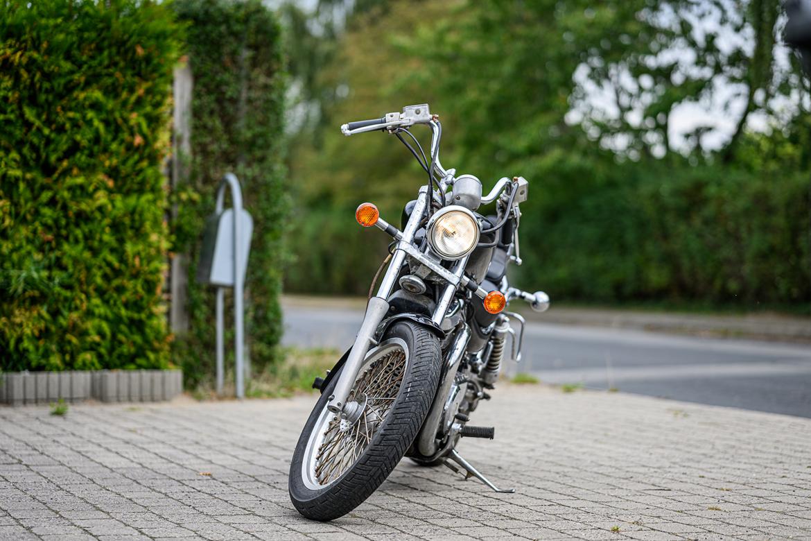 Suzuki VS 700 GLG Intruder billede 2