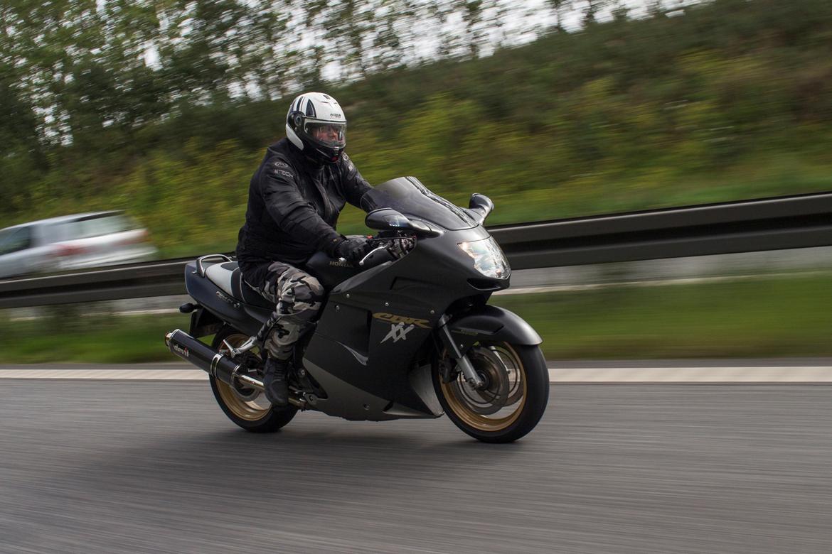 Honda Cbr 1100XX super Blackbird billede 18