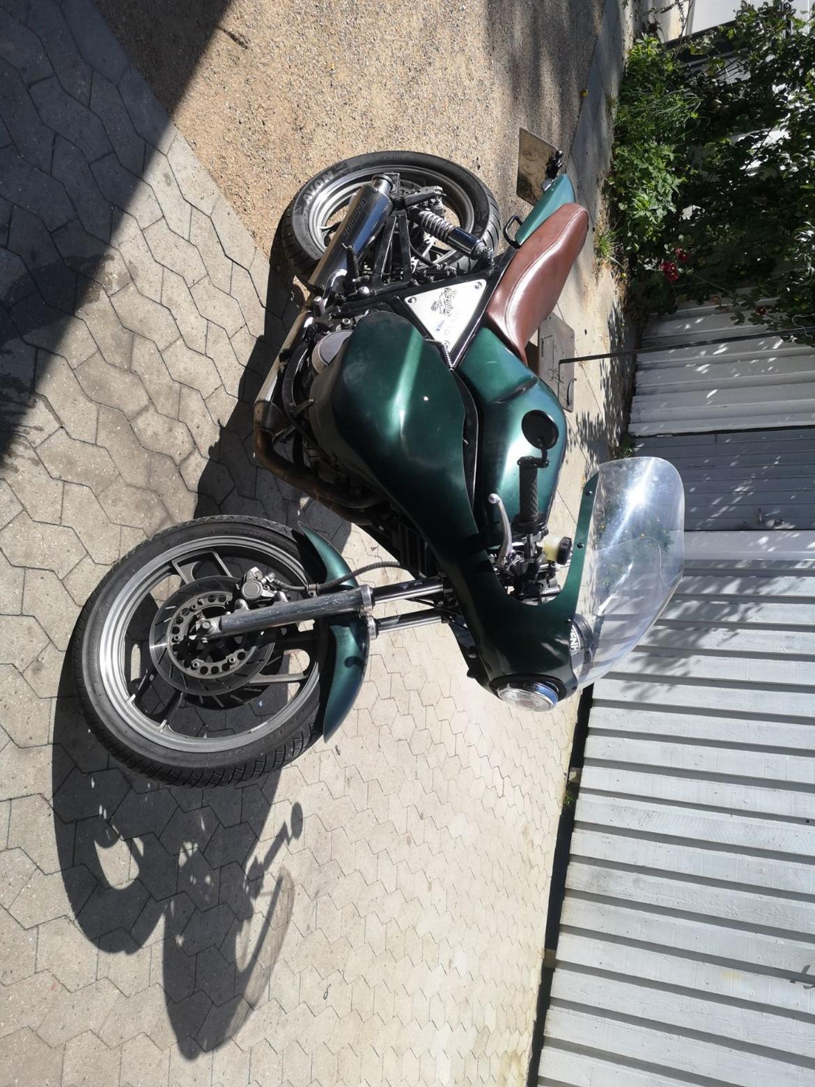 Yamaha SRX600  billede 8