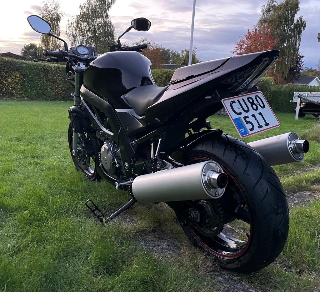 Suzuki SV1000N billede 4