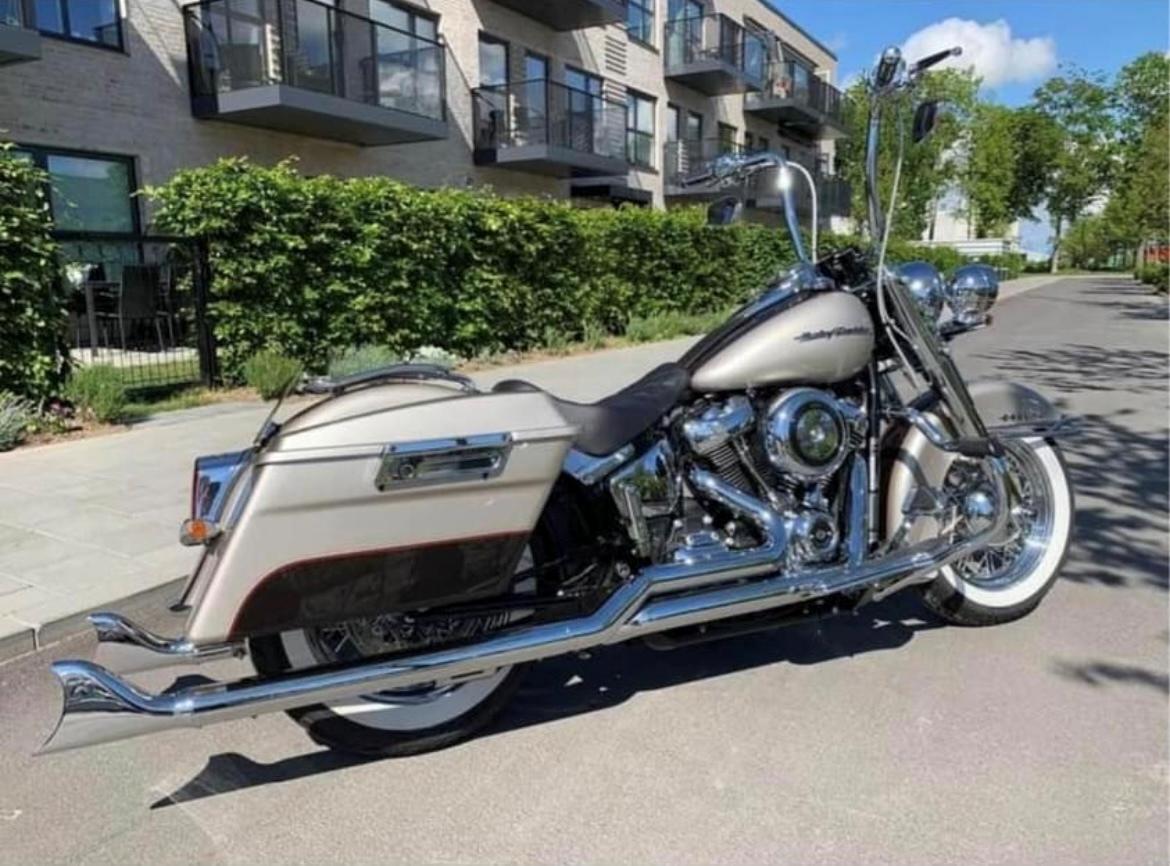 Harley Davidson Softail Deluxe “Cholo” style billede 21