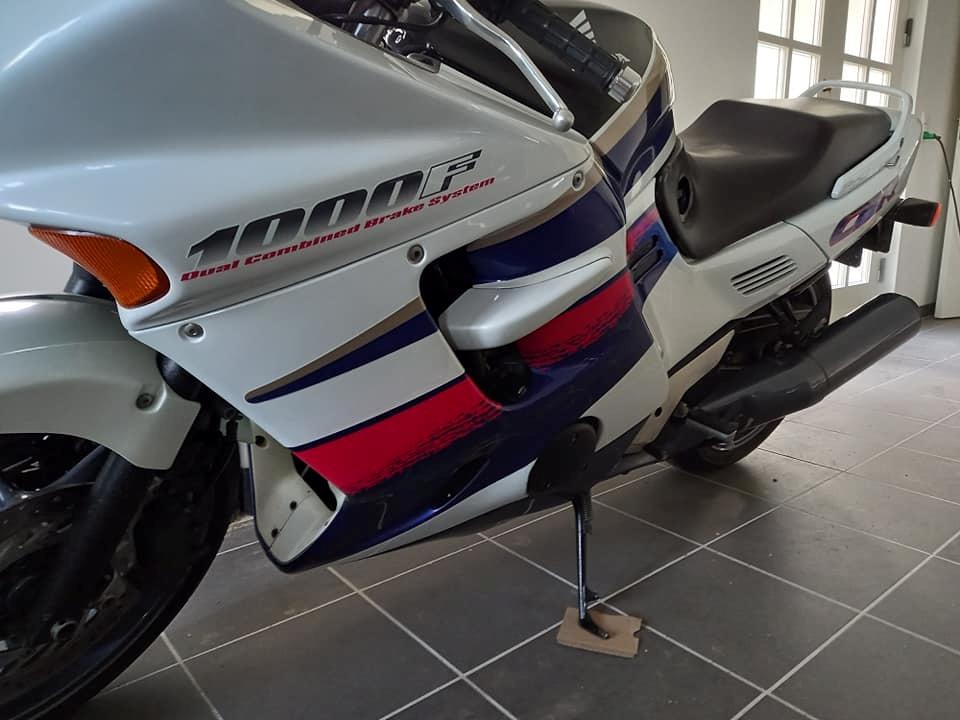 Honda cbr 1000 f billede 3