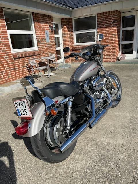 Harley Davidson Sporster 1200 ccm (SOLGT) billede 2