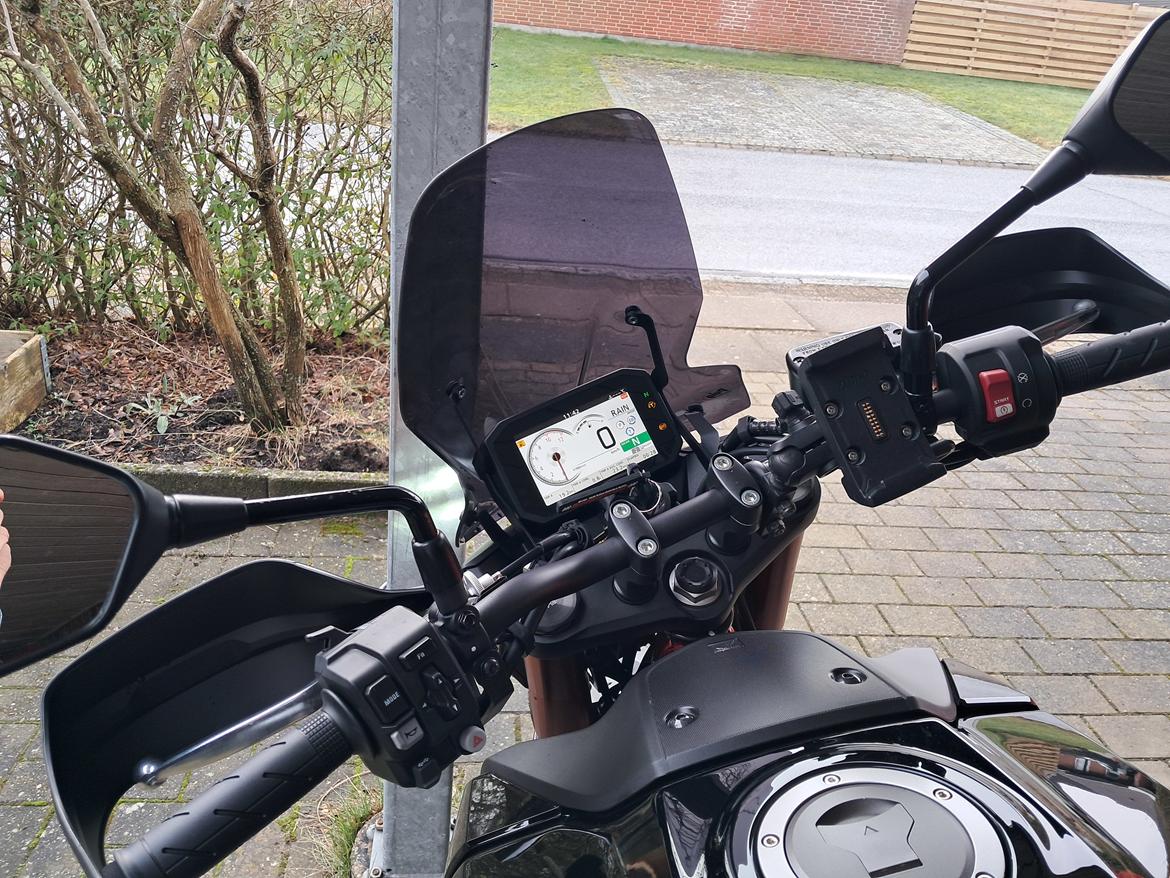 Honda CB750 Hornet billede 13