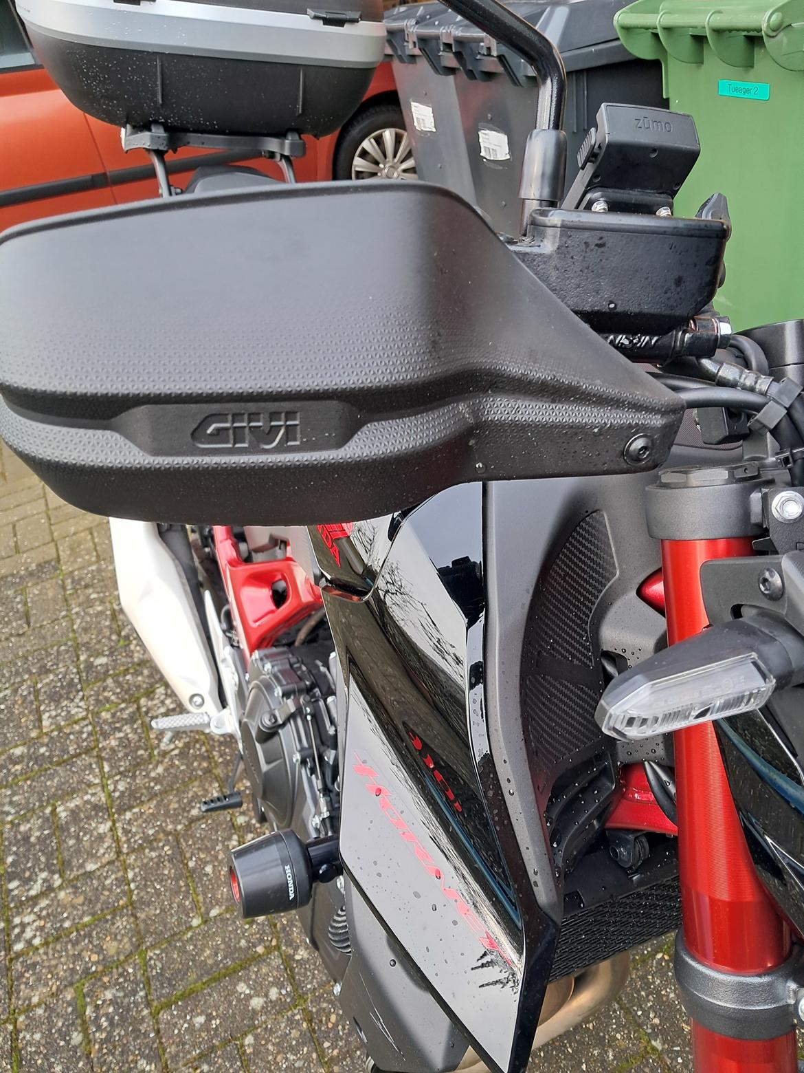 Honda CB750 Hornet billede 17