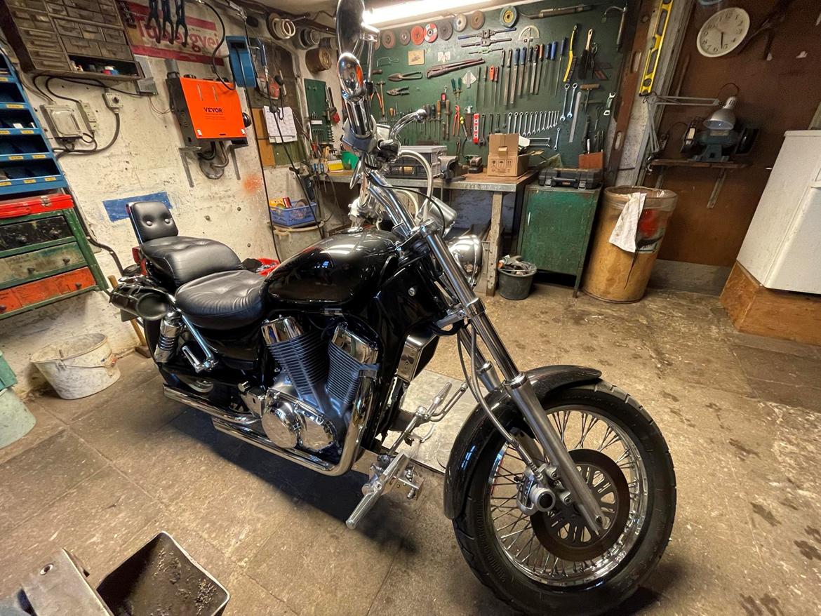Suzuki Intruder VS 1400 billede 3