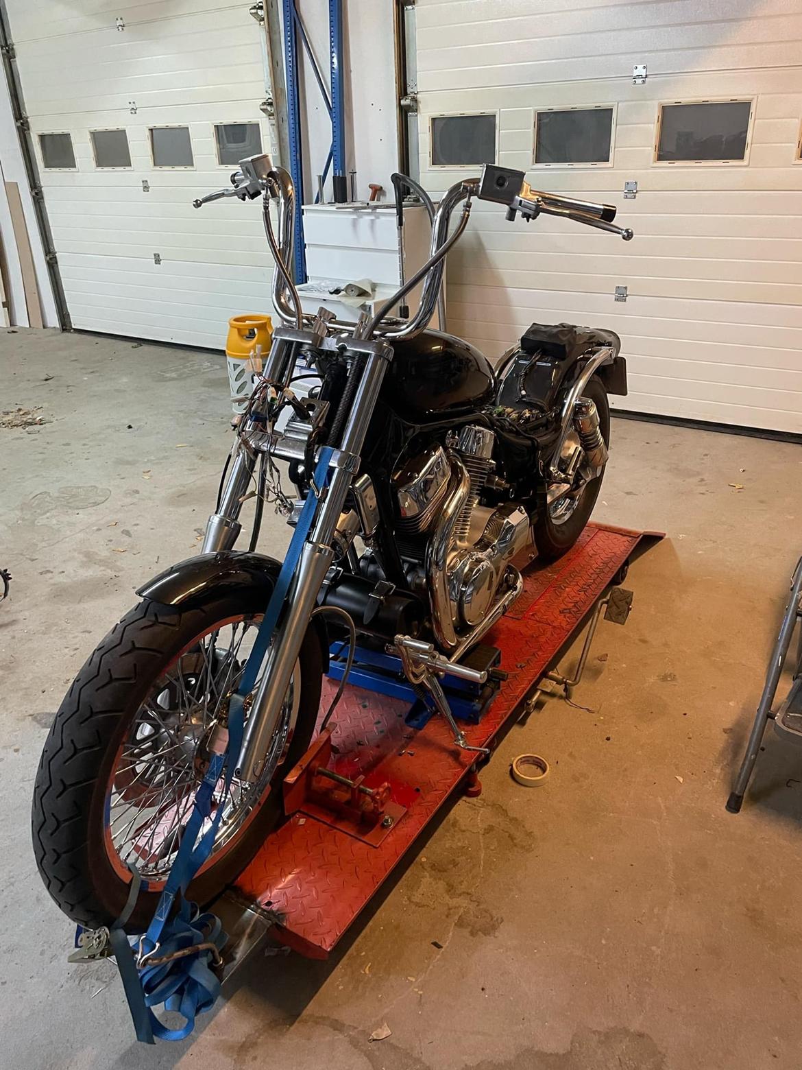 Suzuki Intruder VS 1400 billede 7