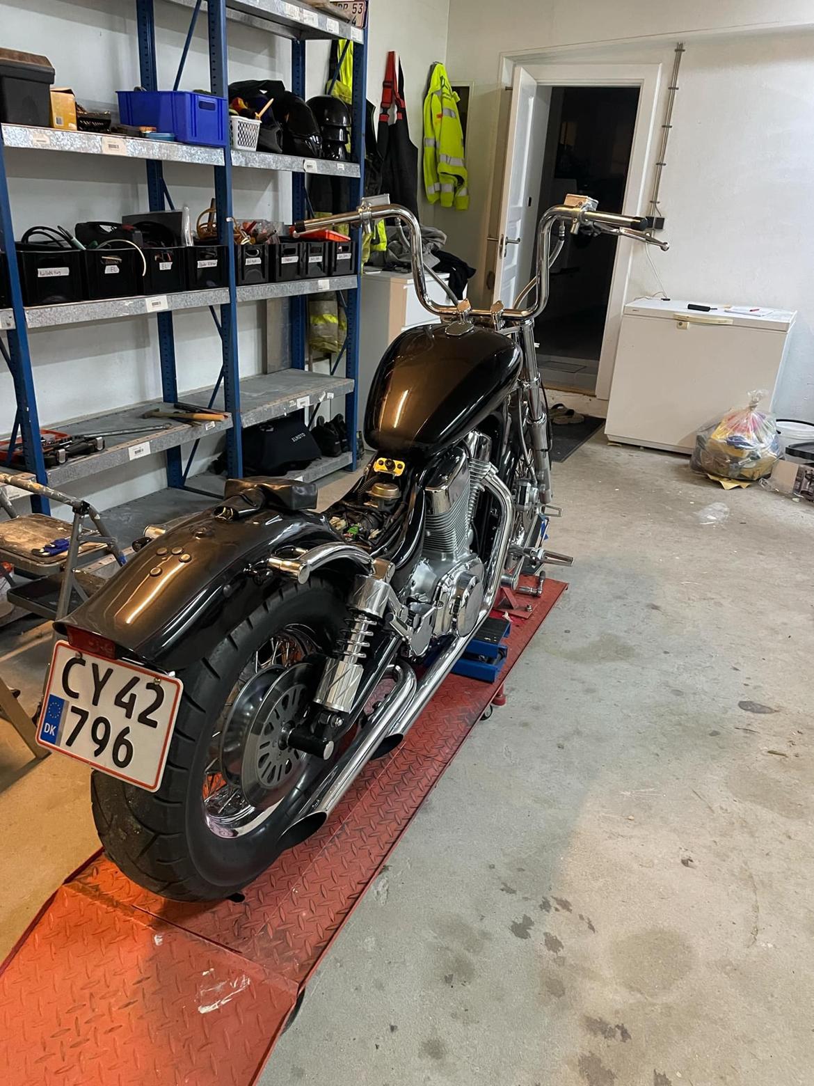 Suzuki Intruder VS 1400 billede 8