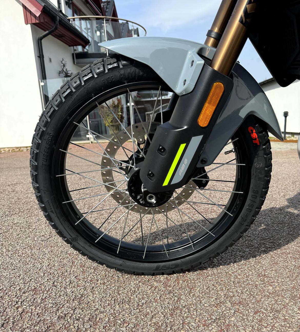 CF Moto 450MT - Slangeløse dæk fra CST.  billede 16