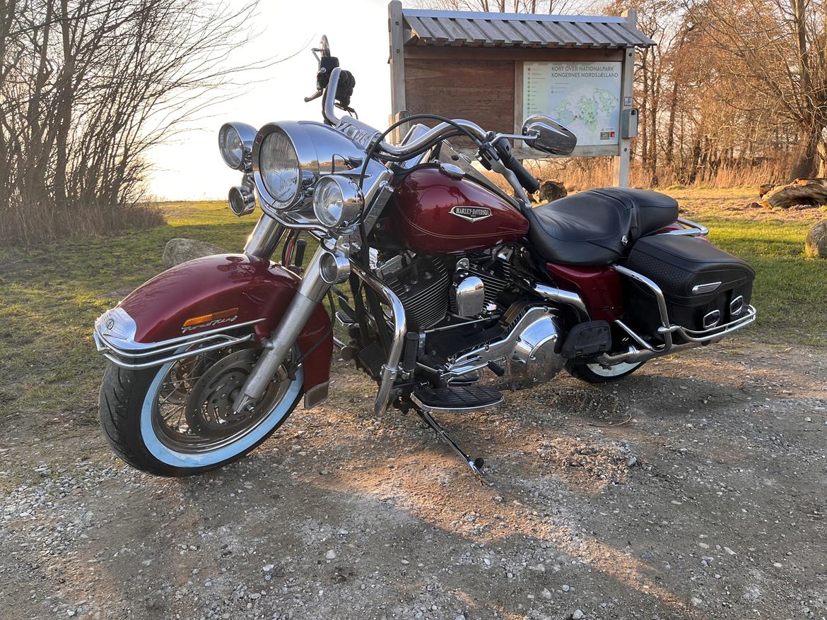 Harley Davidson FLHRCI Road King Classic billede 3