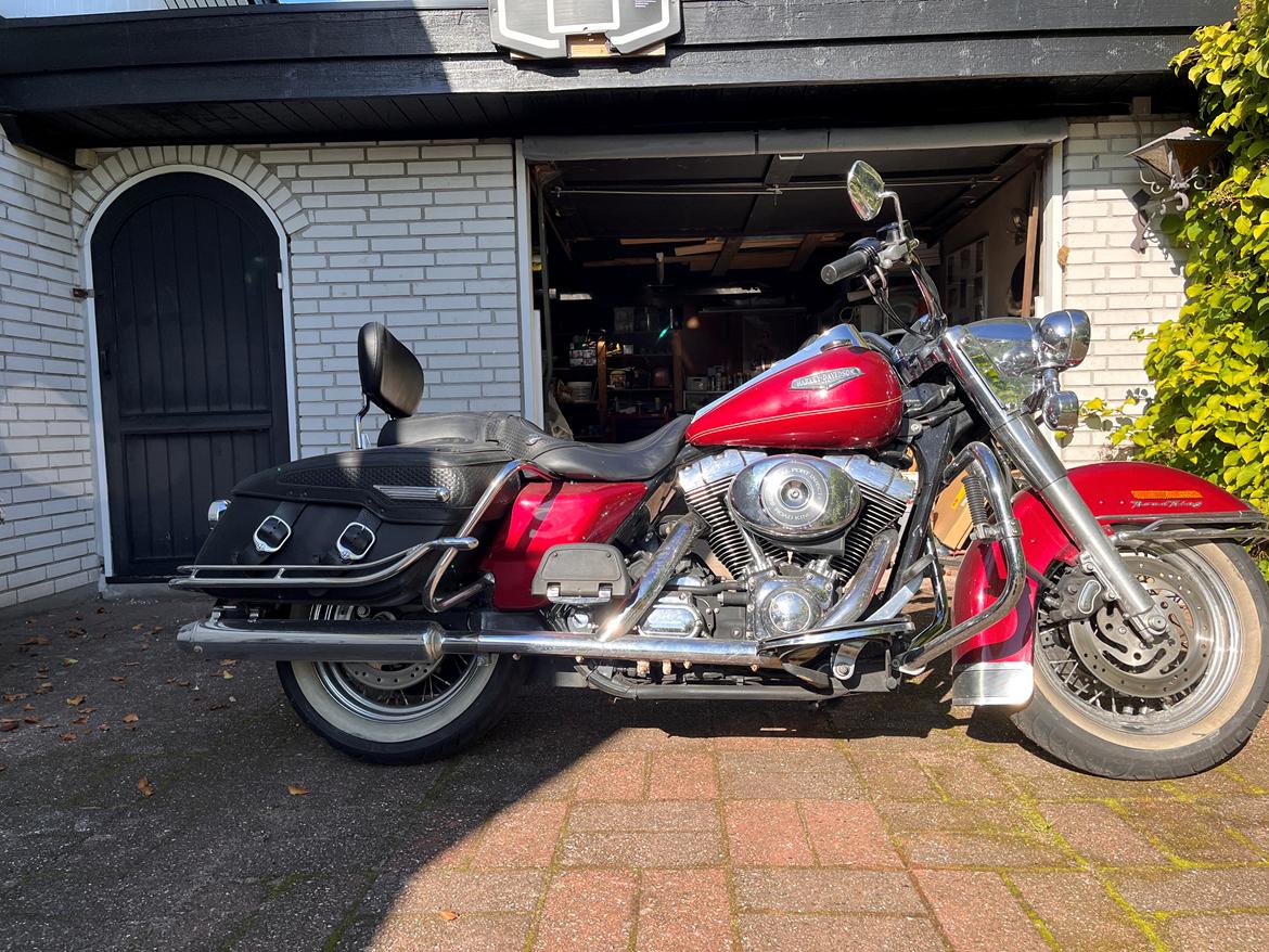 Harley Davidson FLHRCI Road King Classic billede 6