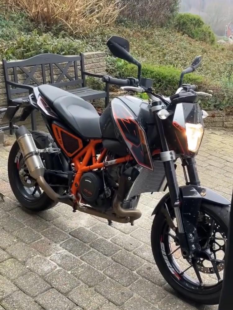 KTM Duke 690 billede 1